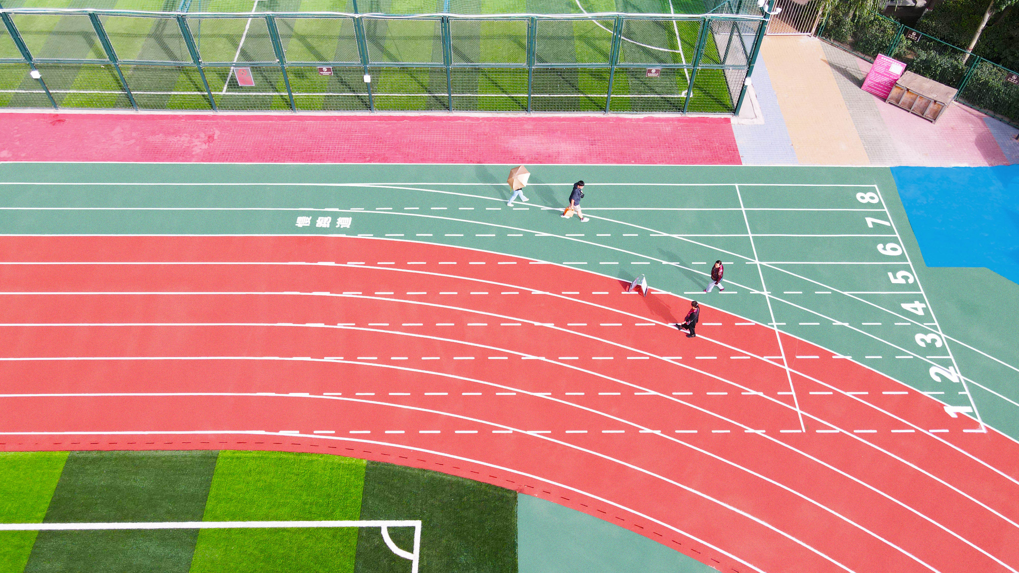 青海省南门体育场