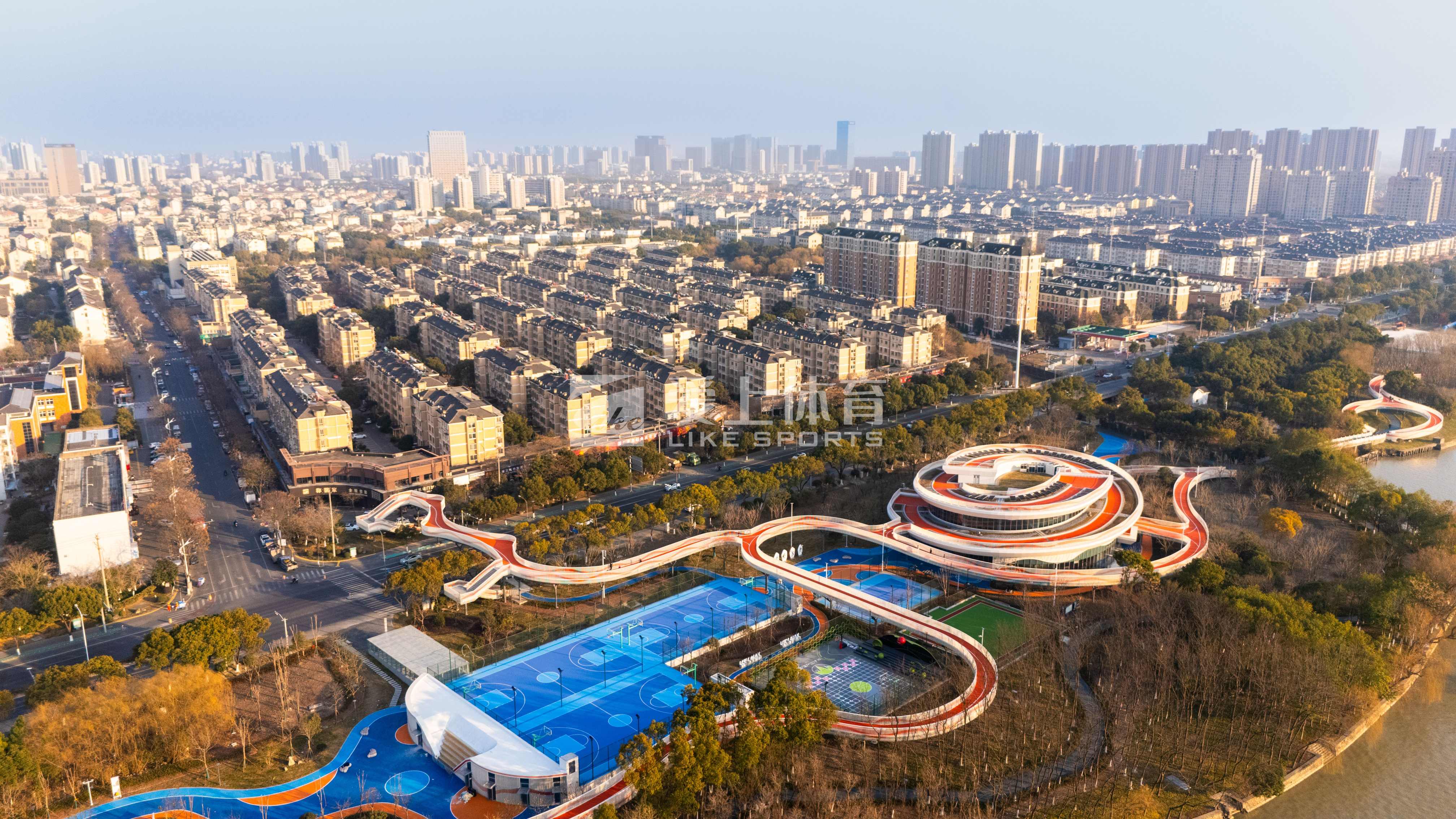 浙江平湖城西运动飘带